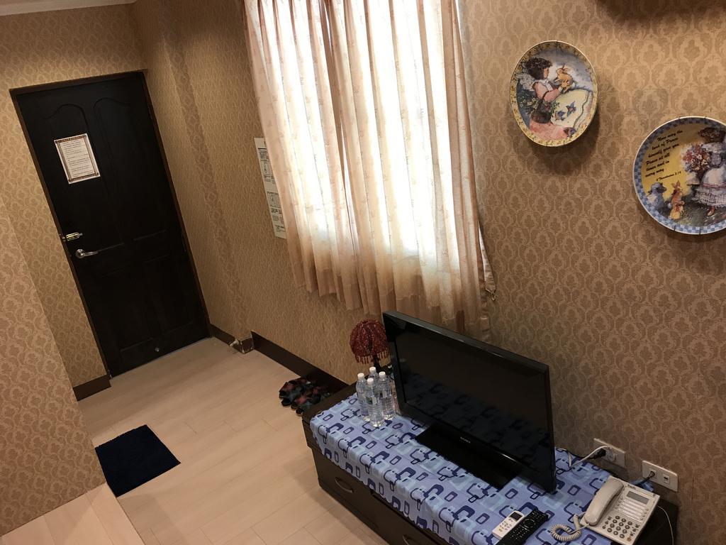 Hefeng Ting Homestay Hengchun Old Town Zewnętrze zdjęcie